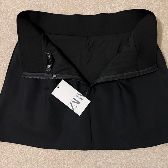 ZARA Elastic Waist Skort - Picture 3 of 7